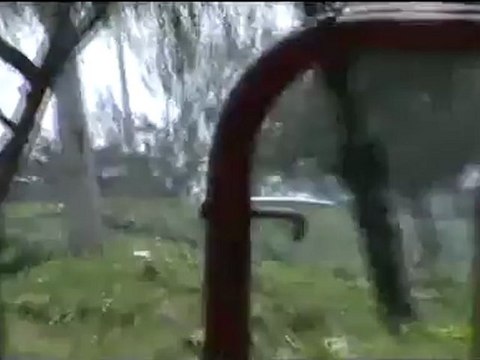 فري برس حماة الحميدية أرتال الجيش و الدبابات وسيارات الأمن و مضادات الطيران 4 4 2012 ج2