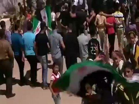 فري برس درعا مظاهرة صباحية درعا البلد 4 4 2012 ‫ ج3