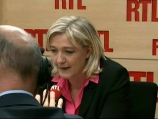 Marine Le Pen, candidate du FN à l'Elysée : "L'outrance de monsieur Mélenchon ne plaira pas aux classes populaires"