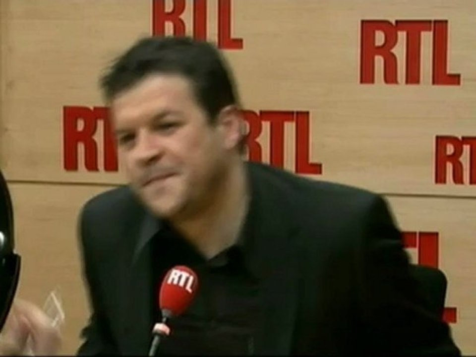 Livre : "7 ans après" de Guillaume Musso. Son interview sur RTL avec Bernard Lehut