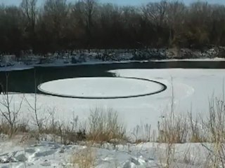 Crop circle de...glace !