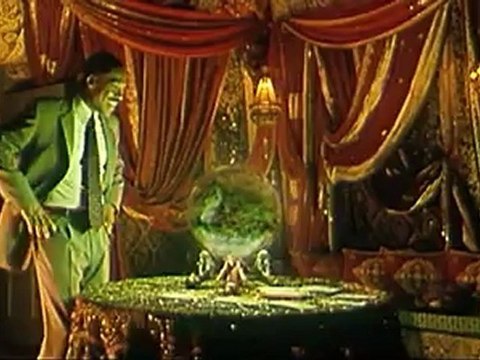 LE MANOIR HANTE ET LES 999 FANTOMES - Bande-annonce VO