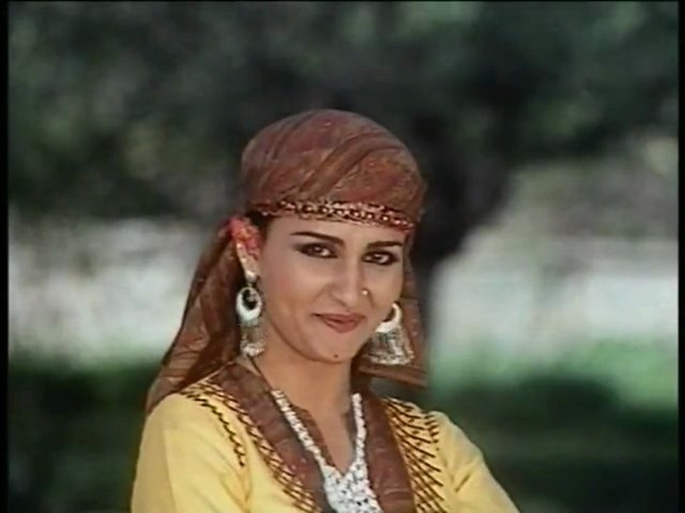 ‏Mahbob Se Mahboba Mil Gayi - Love Song - Asha Jyoti - video Dailymotion