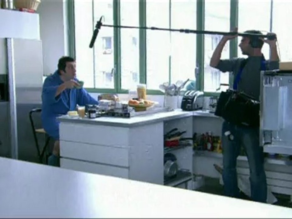 LA VIE DE MICHEL MULLER EST PLUS BELLE QUE LA VOTRE - Teaser3 VF