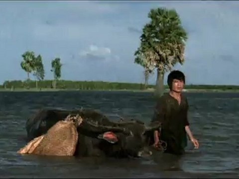 GARDIEN DE BUFFLES - Bande-annonce VO