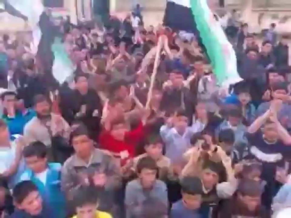 فري برس ريف حماه المحتل اللطامنة مظاهرة صباحية  5 4 2012