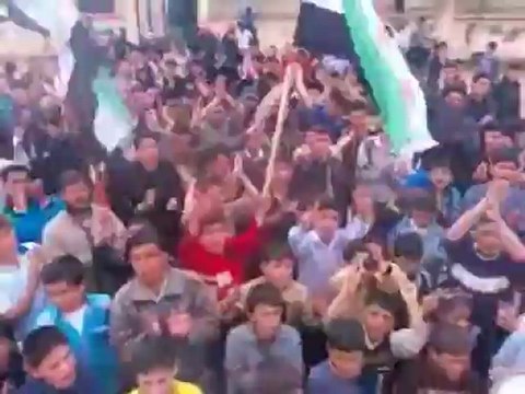 فري برس ريف حماه المحتل اللطامنة مظاهرة صباحية 5 4 2012