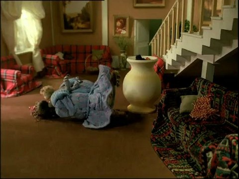 LA NOUNOU 3 LA FAMILLE S'AGRANDIT - Bande-annonce VF