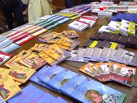 TG 04.04.12 La Puglia Legge : il fascino del libro in 4 incontri a Bari