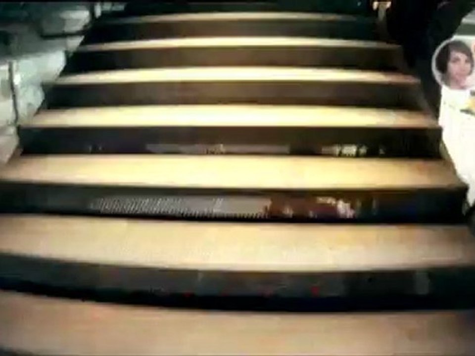 Google prueba su nuevo dispositivo de comunicación: las "gafas inteligentes"