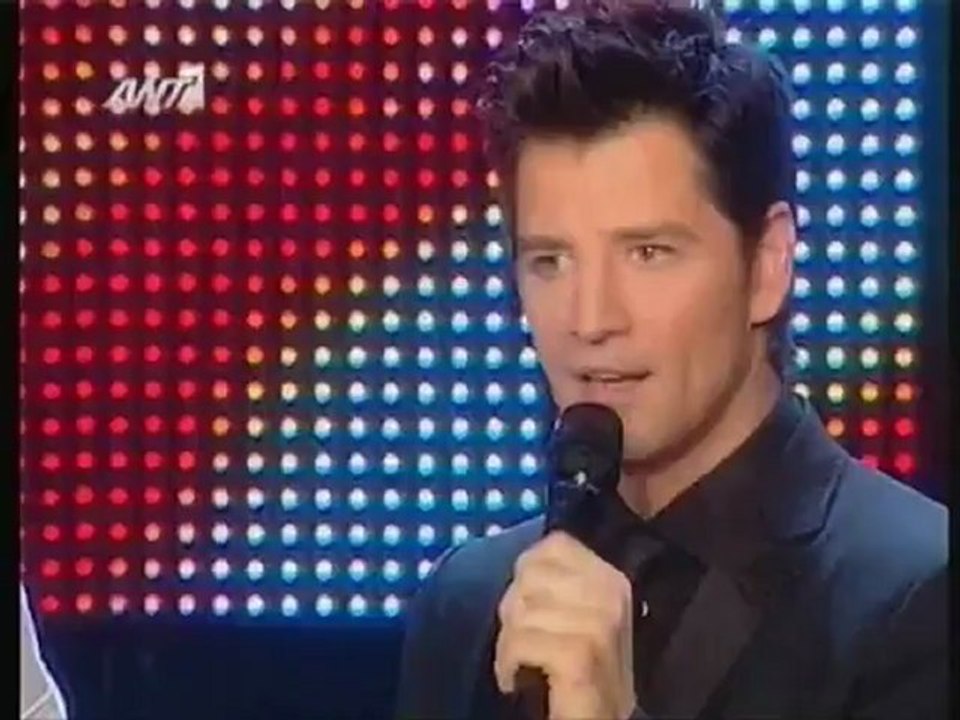 ΓΙΩΡΓΟΣ ΛΕΒΕΝΤΗΣ ΘΑ ΠΗΔΗΧΤΩ ΑΠΟ ΤΟ ΠΑΡΑΘΥΡΟ