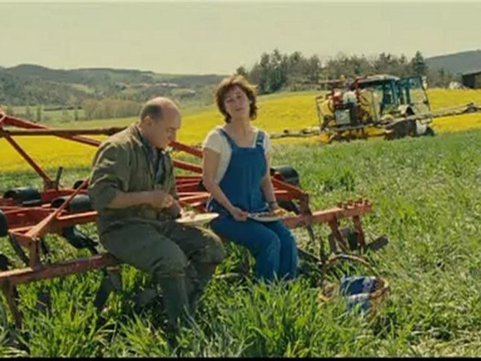 JE VOUS TROUVE TRES BEAU - Bande-annonce VF