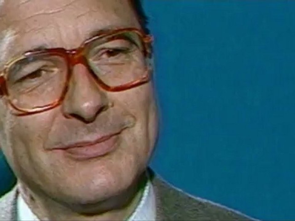 DANS LA PEAU DE JACQUES CHIRAC - Teaser3 VF