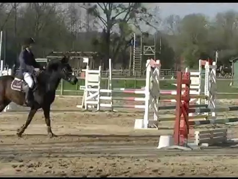 Tiphaine à Conty 1 avril 2012