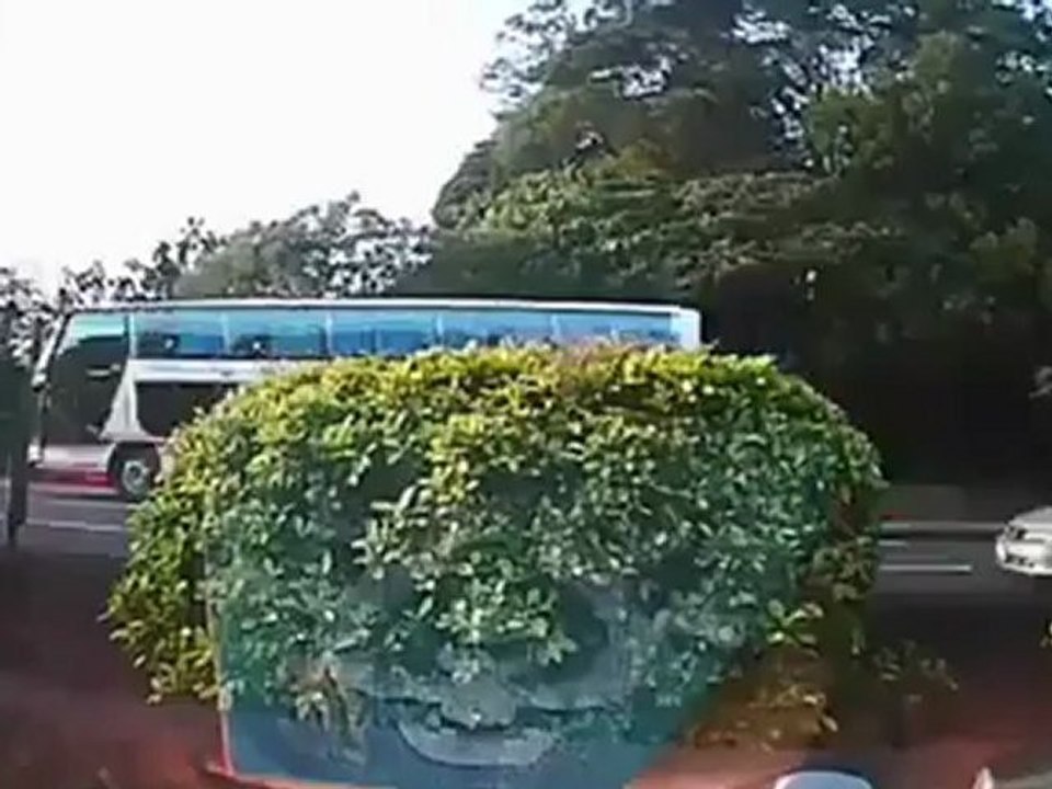 Compilation crash de voiture de la semaine #10