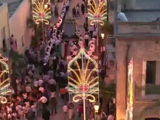 258 FESTA IN ONORE DI MARIA