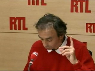 Eric Zemmour : "Le programme estival de Hollande à l'Elysée"