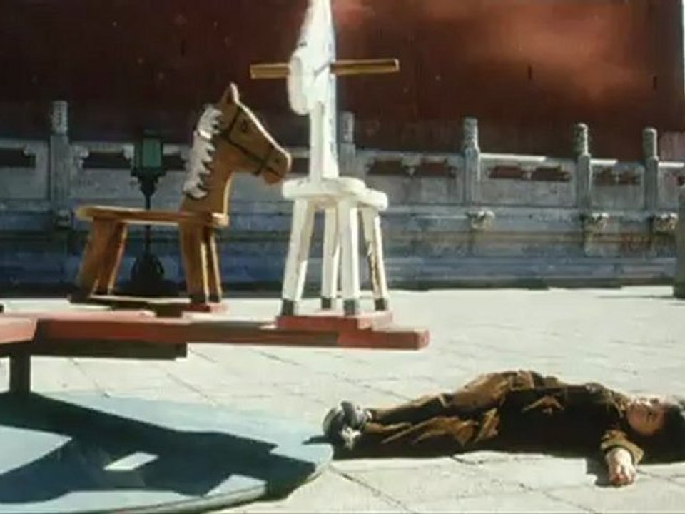 LES PETITES FLEURS ROUGES - Bande-annonce VO