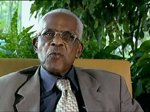 L'AVENIR EST AILLEURS - Bande-annonce VF