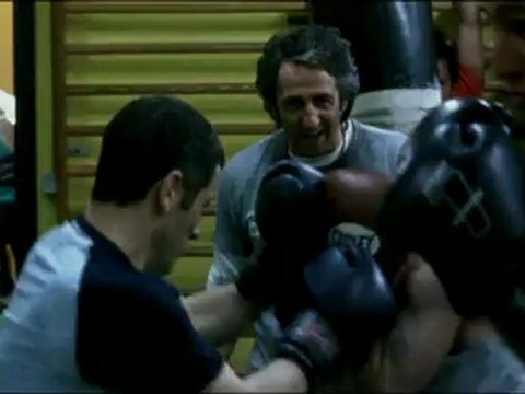 DANS LES CORDES - Bande-annonce VF