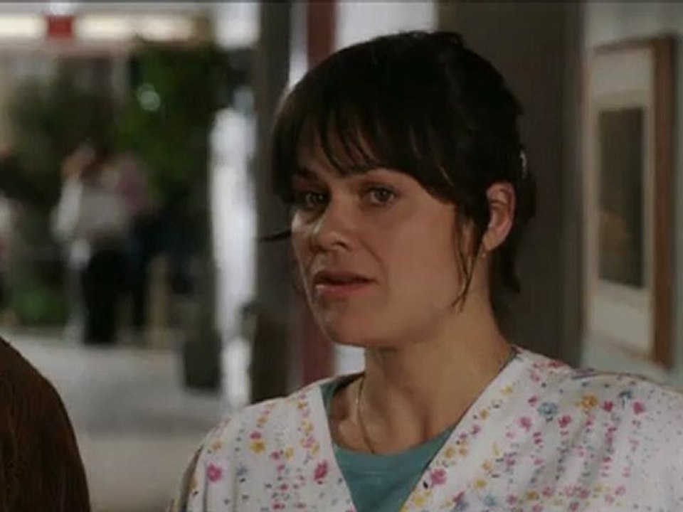 LOIN D'ELLE - Bande-annonce VF