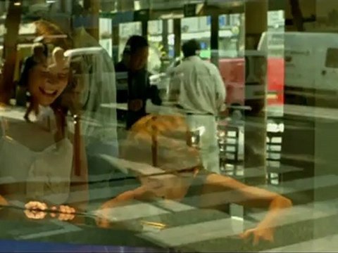 LE VOYAGE DU BALLON ROUGE - Bande-annonce VF