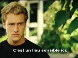 ET PUIS LES TOURISTES - Bande-annonce VO