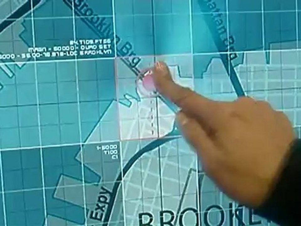 HELLBOY 2 : LES LEGIONS D'OR MAUDITES - Bande-annonce VF