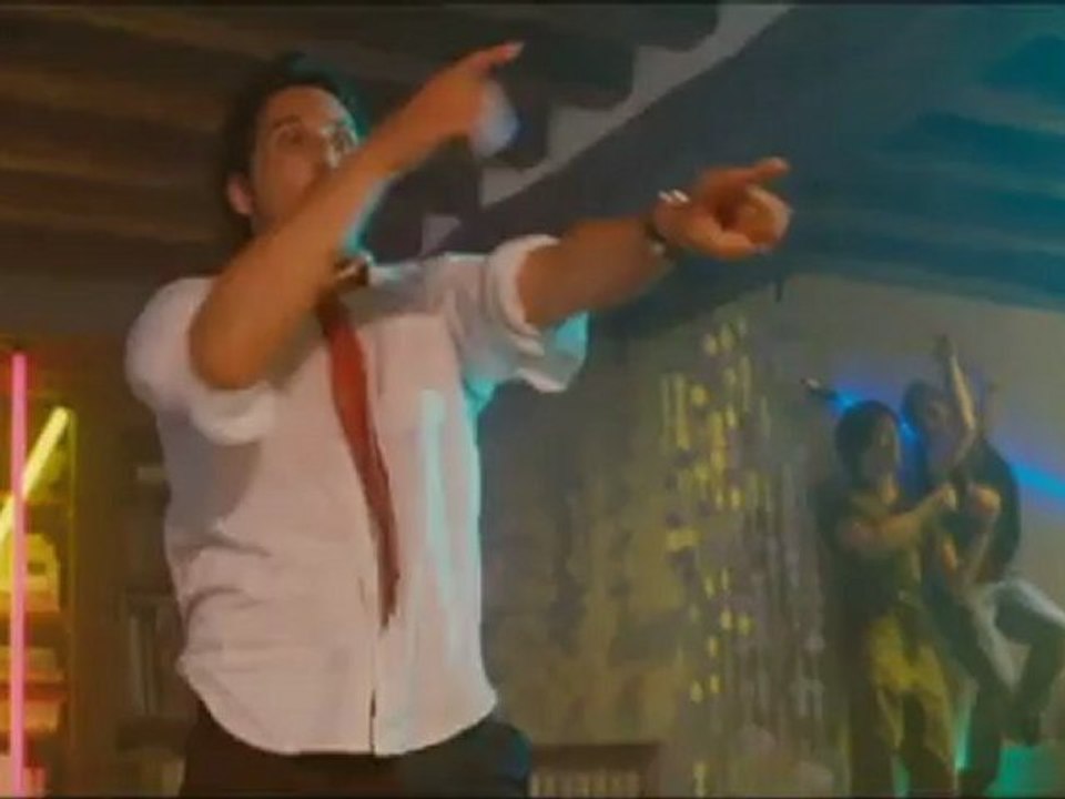 Tellement Proches Bande Annonce TELLEMENT PROCHES - Bande-annonce VF - Vidéo Dailymotion