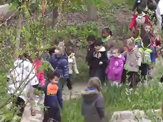 Courir ensemble à la maternelle