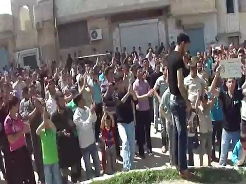 فري برس ريف حماه المحتل جمعة من جهز غازيا فقد غزا مظاهرة مورك 6 4 2012