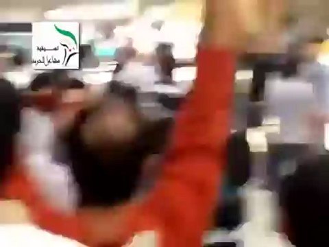 فري برس حلب صلاح الدين مظاهرة وإطلاق النار عليها 6 4 2012 ج1