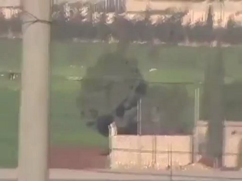 فري برس حلب عندان حرق المنازل وانتشار الدبابات والجيش 6 4 2012