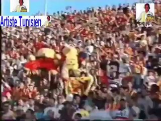 Mr Amer Bahri plein de joie il danse lol