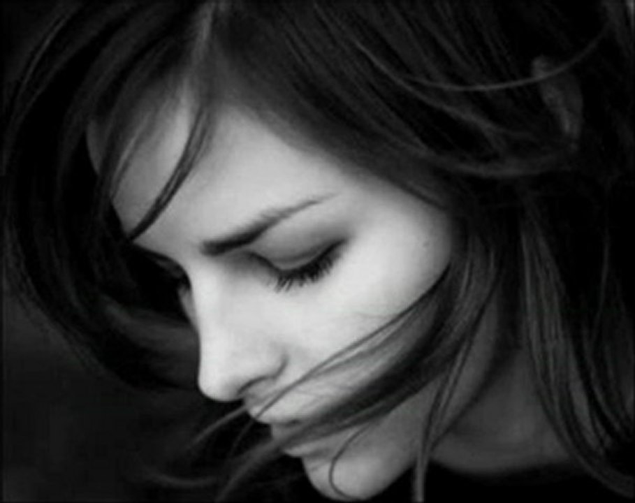 Kömür Gözlüm [Arzu Şahin] -www.seslizelis.com