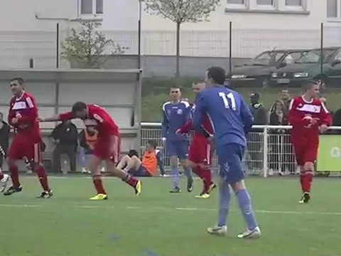 Les derniers instants de l'exploit de l'AS Neudorf contre le RC Strasbourg II (Coupe d'Alsace)