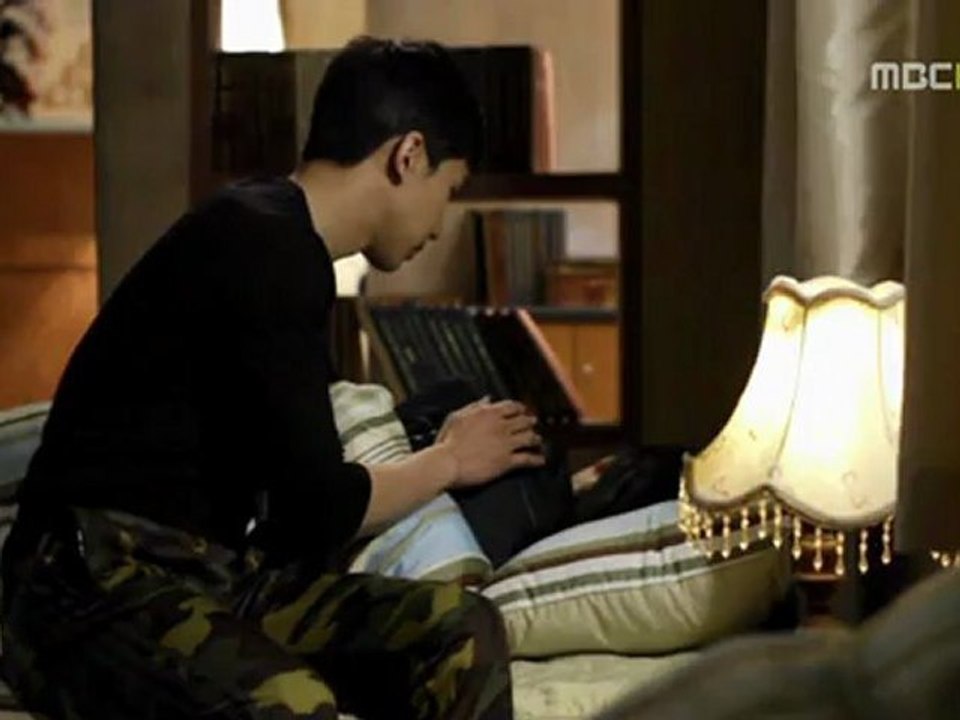 TK2h kiss scene