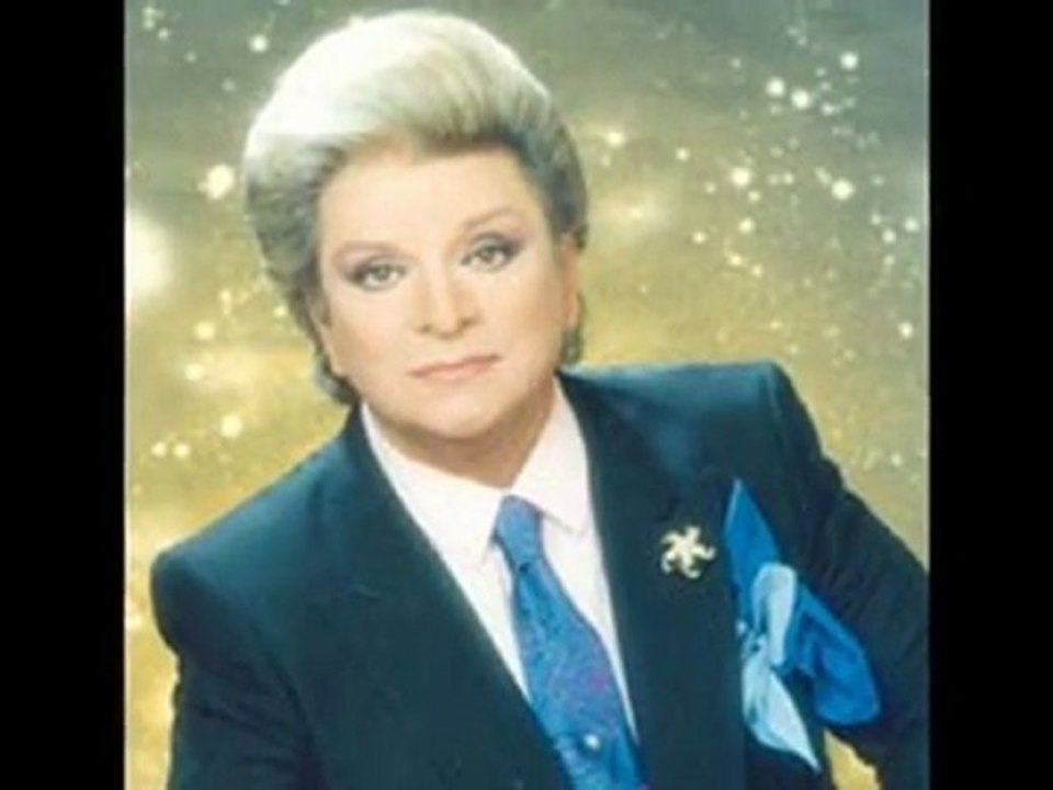 Zeki MÜREN - AKŞAM OLUNCA YARELERİM SIZLAR