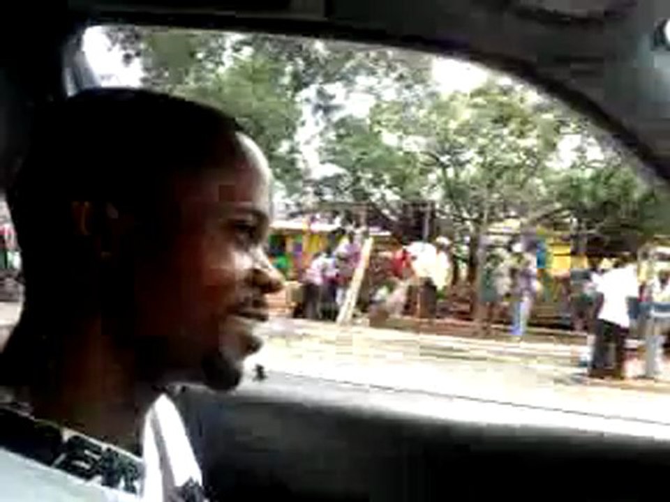 vers l aeroport avec YAYI 2011 mai