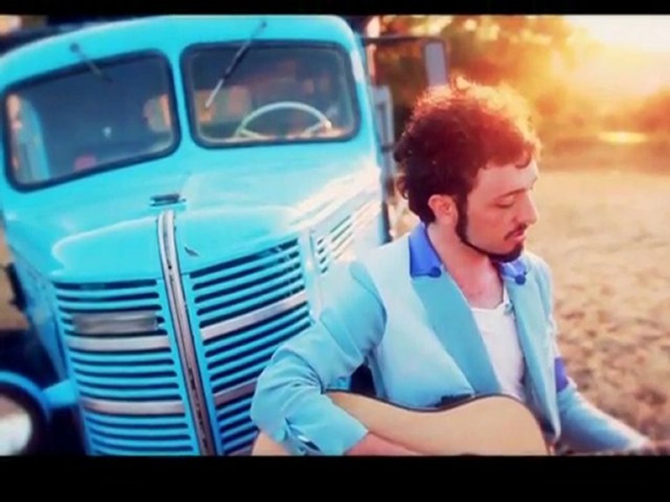 Mabel Matiz - Nazlı Ay