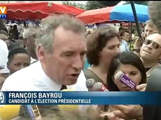 François Bayrou en déplacement sur l’île de La Réunion