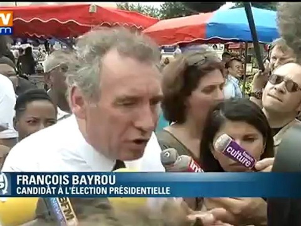 François Bayrou en déplacement sur l’île de La Réunion