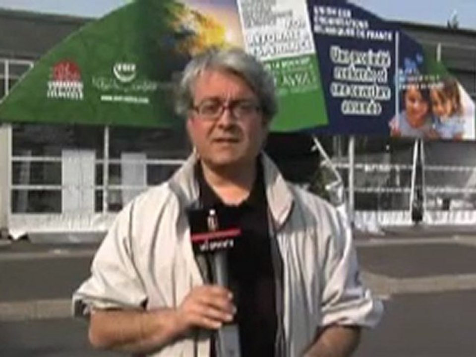 Los musulmanes franceses se han reunido en su congreso anual(060412)