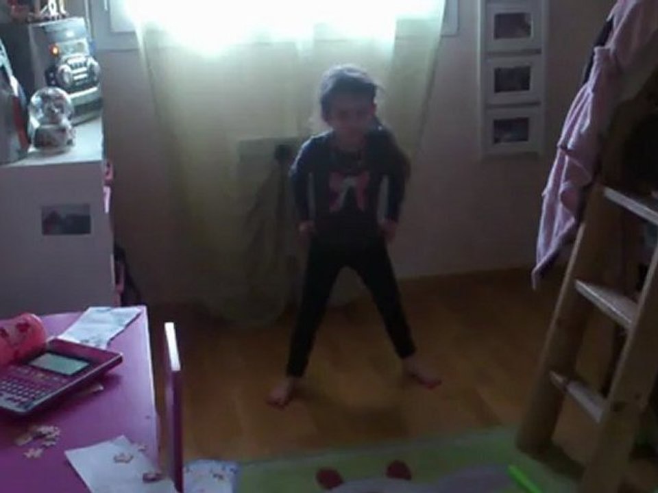 lou qui dance