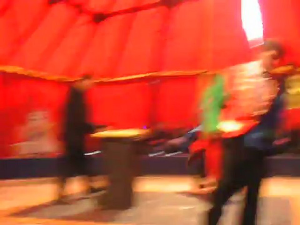 CIRQUE9