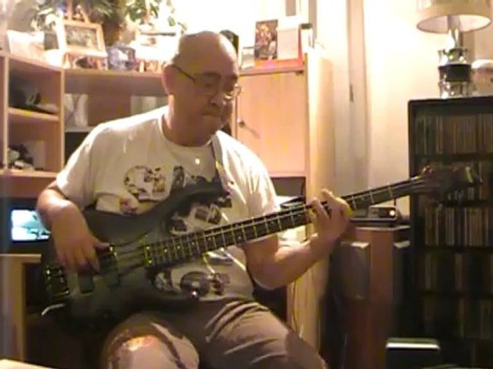 Someone loves you honey June Lodge basscover Bob Roha