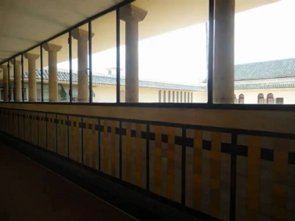 AU TRIBUNAL DE CASABLANCA