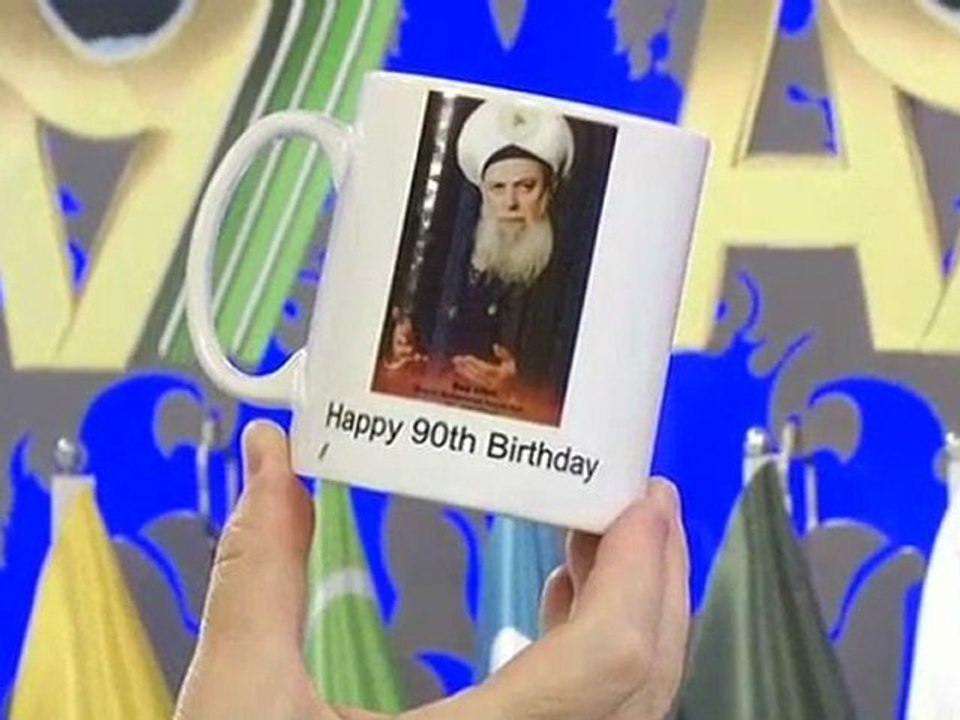 Şeyh Nazım Kıbrısi'nin manevi oğluna (Adnan Oktar) gönderdiği mübarek hediyeler