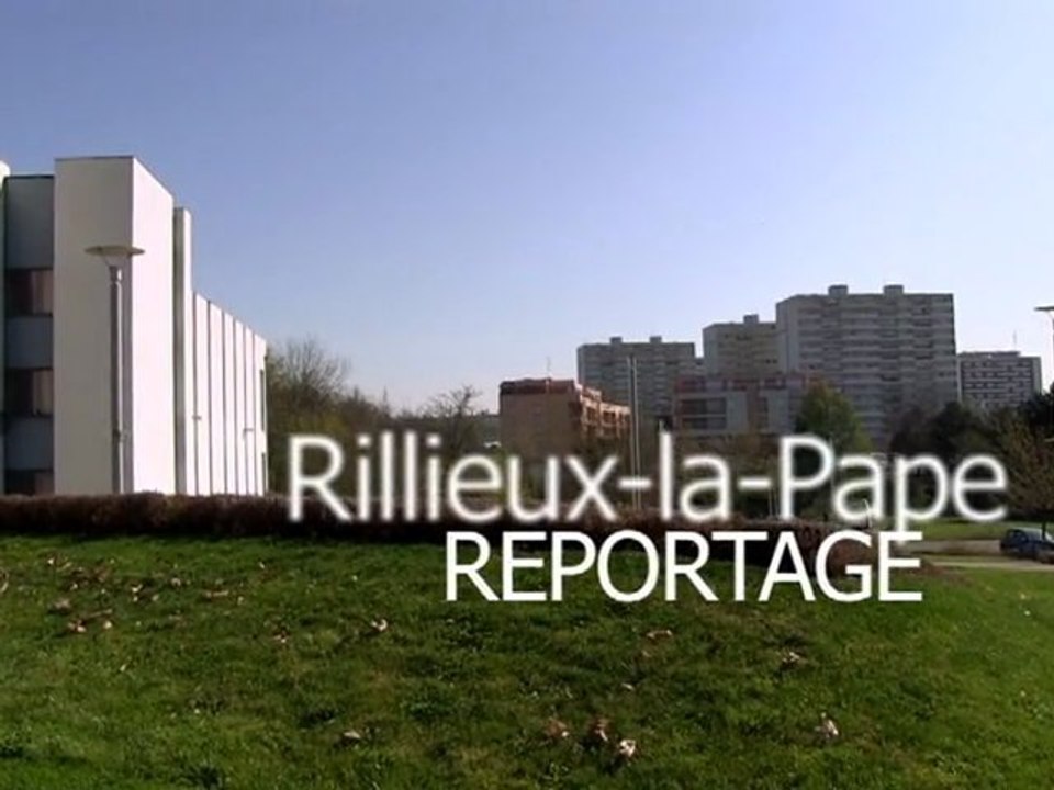LA PLACE DES BANLIEUES DANS LA CAMPAGNE PRÉSIDENTIELLE 2012 • Atelier vidéo Collège Maria Casarès Rillieux-la-Pape