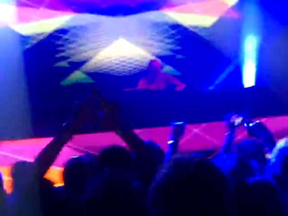 PAUL KALKBRENNER SASAZU 2012 pt.5